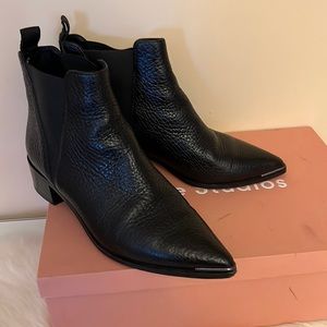 Acne Studios Jensen Grain black boot in size 37